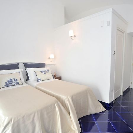 Core Amalfitano City Suites Exterior foto